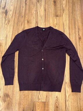 Uniqlo Men's V-Neck Button Cardigan Sweater - Deep Plum